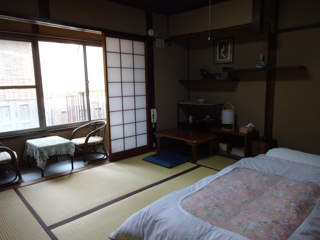 Uemura Ryokan 2*